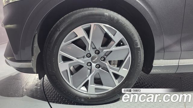 Genesis GV70 из Кореи Encar