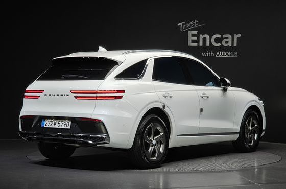 Genesis GV70 2.5T Gasoline AWD — пробег 3 804 км — фото 2 из 5