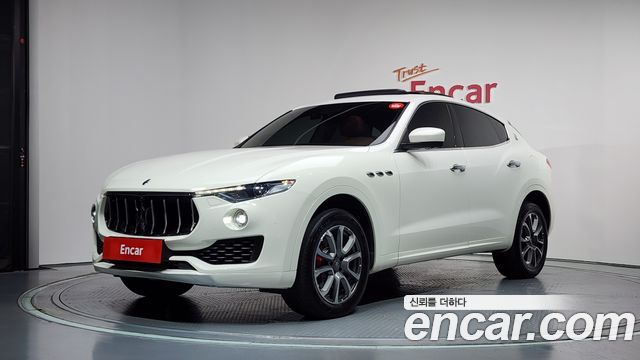 Maserati Levante из Кореи Encar