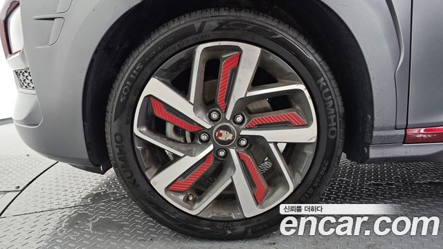 Hyundai Kona из Кореи Encar