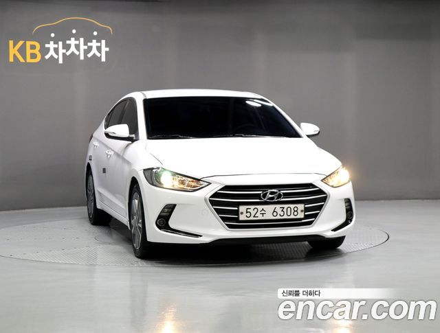 Hyundai AVANTE 1.6 GDI Value Plus — пробег 176 700 км — фото 2 из 5