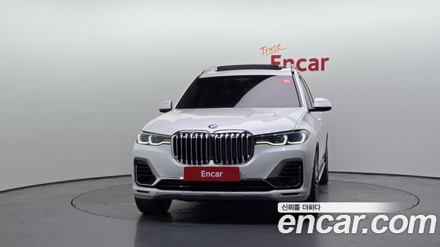 BMW X7 xDrive 30d Design Pure Excellent 6-Seater — пробег 166 049 км — фото 3 из 5