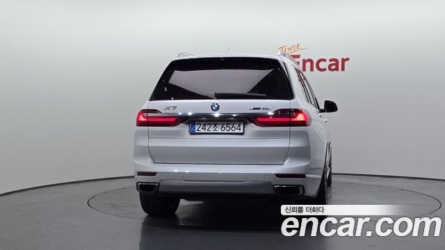 BMW X7 xDrive 30d Design Pure Excellent 6-Seater — пробег 166 049 км — фото 4 из 5