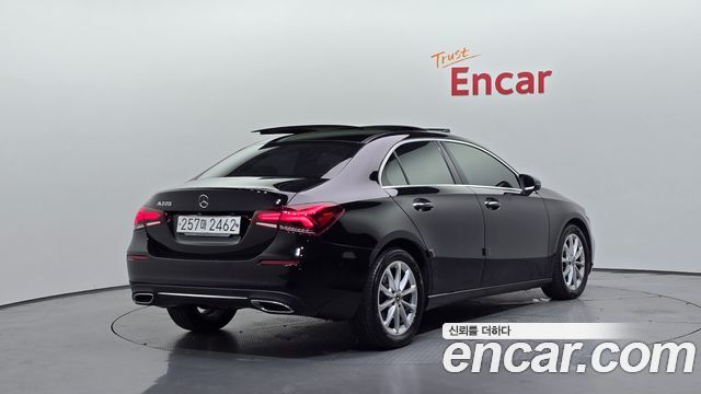 Mercedes-Benz A-Class из Кореи Encar