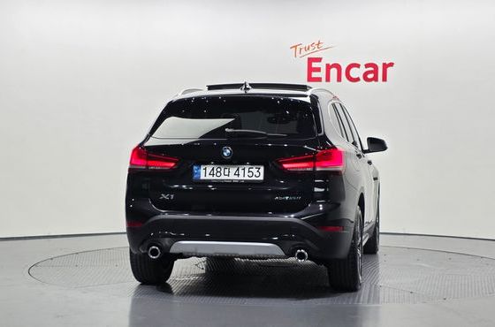BMW X1 xDrive 20i xLine — пробег 13 539 км — фото 4 из 5
