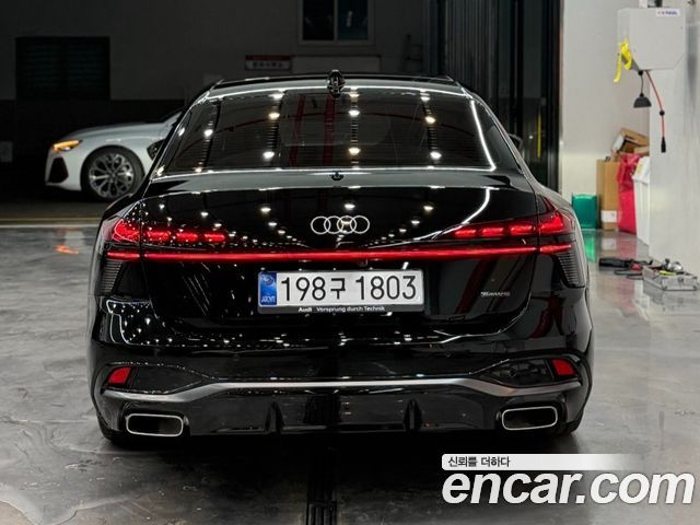 Audi A6 55 TFSI Quattro S Line — пробег 400 км — фото 4 из 5