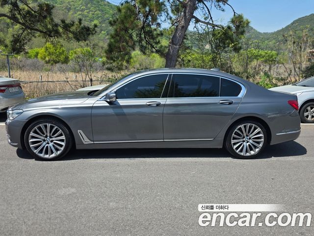 BMW 7-Series 750Li xDrive Luxury — пробег 132 265 км — фото 5 из 5