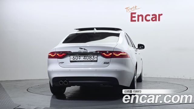 Jaguar XF из Кореи Encar