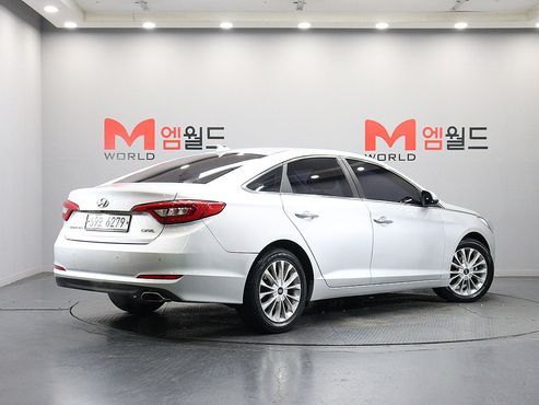 Hyundai Sonata 2.0 Smart — пробег 143 360 км — фото 3 из 5