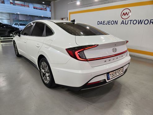 Hyundai Sonata 2.0 Premium Family — пробег 21 428 км — фото 4 из 5