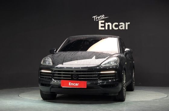 Porsche Cayenne 3.0 E-Hybrid Coupe — пробег 38 624 км — фото 3 из 5