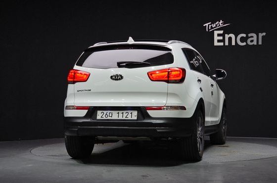 Kia Sportage Diesel 2WD Noblesse — пробег 210 874 км — фото 4 из 5