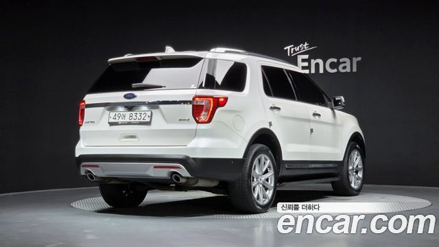 Ford Explorer 3.5 Limited 4WD 5th — пробег 46 551 км — фото 2 из 5