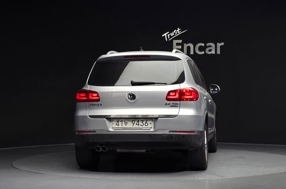 Volkswagen Tiguan 2.0 TDI Comfort 5N — пробег 127 531 км — фото 4 из 5