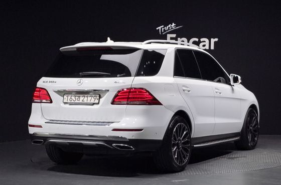 Mercedes-Benz GLE-Class GLE350 d 4MATIC — пробег 136 088 км — фото 2 из 5
