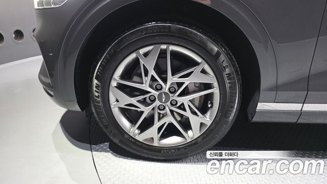 Genesis GV70 из Кореи Encar