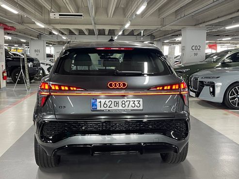 Audi Q3 TFSI Quattro S Line Black Edition — пробег 47 км — фото 5 из 5