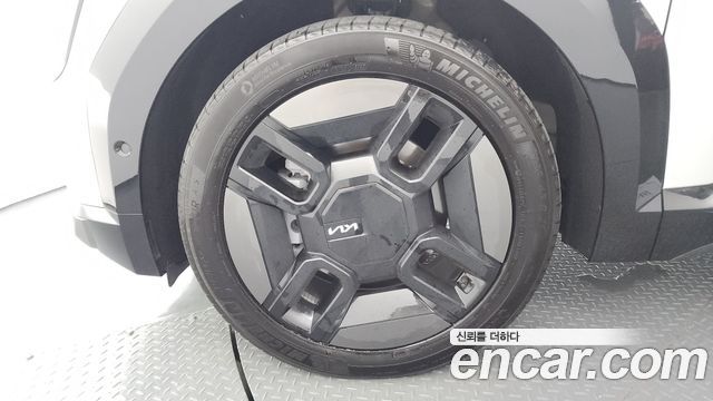 Kia EV9 из Кореи Encar