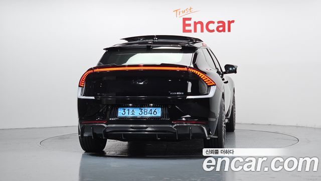 Kia EV6 Long Range Earth — пробег 75 028 км — фото 4 из 5