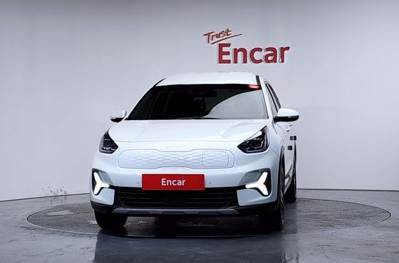 Kia Niro Earth — пробег 52 169 км — фото 3 из 5