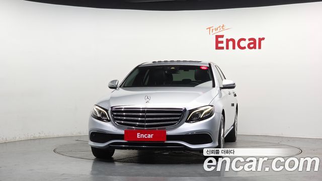 Mercedes-Benz E-Class из Кореи Encar
