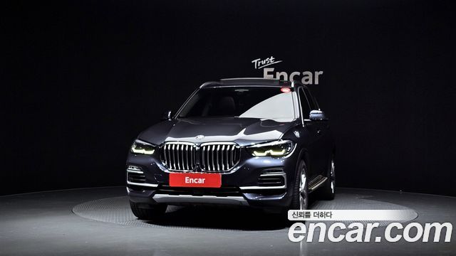BMW X5 xDrive 30d xLine — пробег 105 872 км — фото 3 из 5