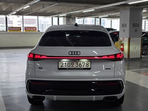 Audi Q5 40 TFSI Quattro Sportback S Line — пробег 1 617 км — фото 3 из 5