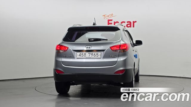 Hyundai Tucson Diesel 2WD LX20 Premier — пробег 66 968 км — фото 4 из 5