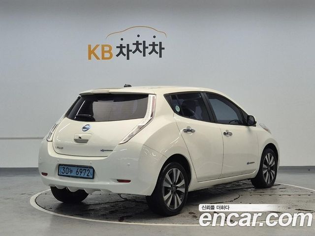Nissan Leaf EV SL — пробег 70 428 км — фото 3 из 5