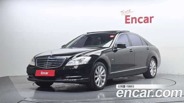 Mercedes-Benz S-Class S500L BlueEFFICIENCY — пробег 285 387 км — фото 1 из 5