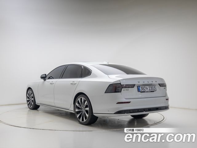 Volvo S90 из Кореи Encar