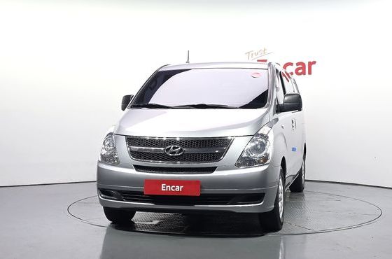 Hyundai Starex 5-Seater VAN CVX Deluxe — пробег 274 869 км — фото 3 из 5