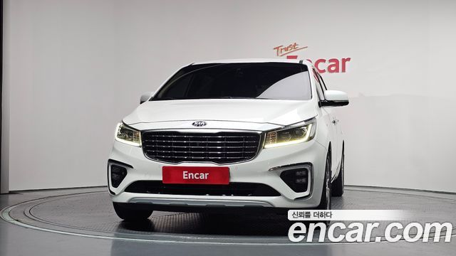 Kia Carnival из Кореи Encar