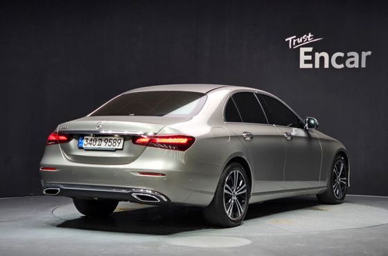 Mercedes-Benz E-Class E250 Avantgarde — пробег 109 308 км — фото 2 из 5