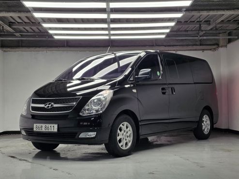 Hyundai Starex 5-Seater VAN CVX Luxury — пробег 107 170 км — фото 1 из 5