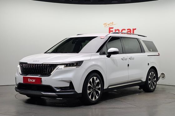 Kia Carnival 9-Seater Noblesse — пробег 84 760 км — фото 1 из 5