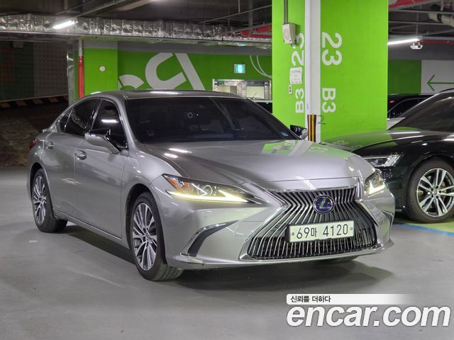 Lexus ES Luxury — пробег 59 904 км — фото 3 из 5