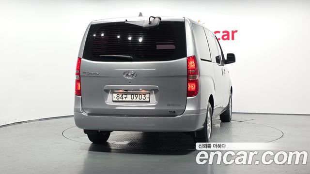 Hyundai Starex Van 5-Seater LPi Smart — пробег 152 535 км — фото 4 из 5