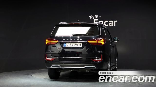 Ssangyong Rexton из Кореи Encar