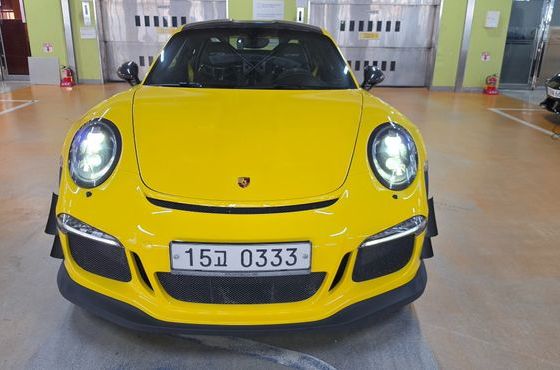 Porsche 911 GT3 RS 991 — пробег 27 000 км — фото 3 из 5