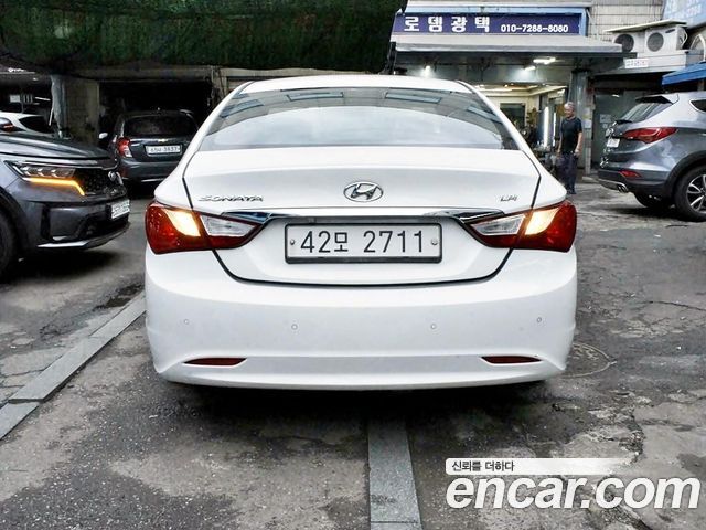 Hyundai Sonata LPI Smart — пробег 180 189 км — фото 3 из 5
