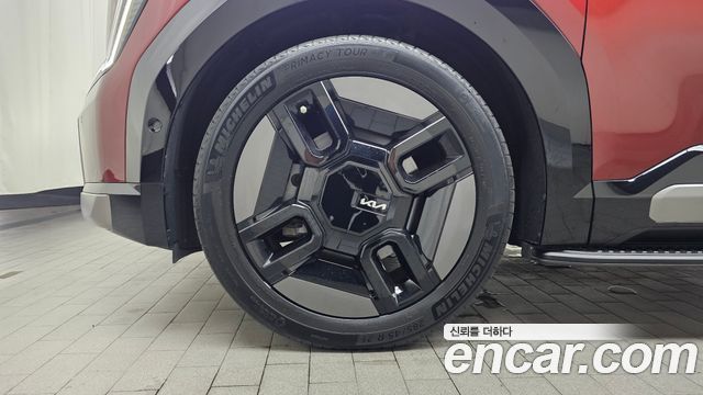 Kia EV9 из Кореи Encar