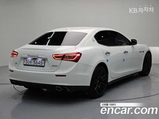 Maserati Ghibli из Кореи Encar