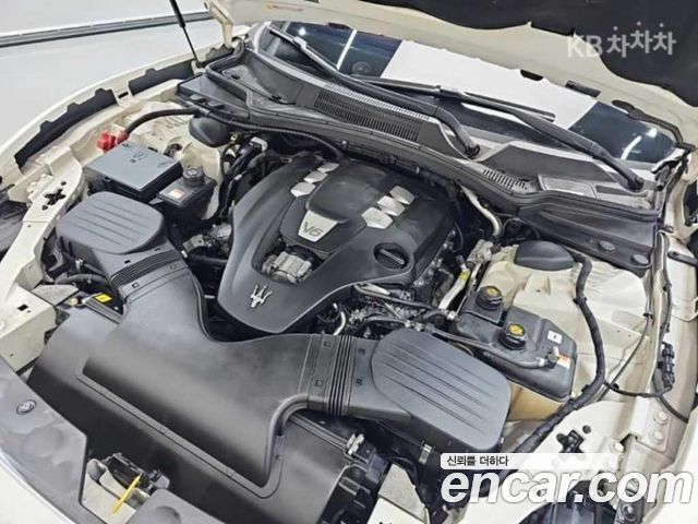 Maserati Ghibli из Кореи Encar