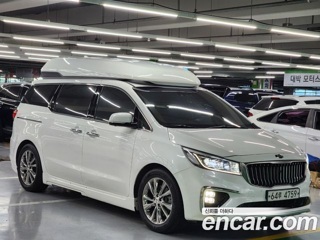 Kia Carnival из Кореи Encar
