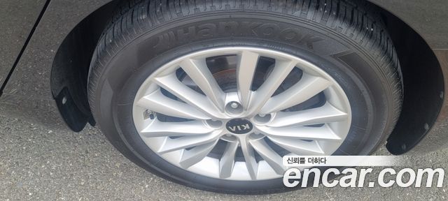 Kia K7 из Кореи Encar
