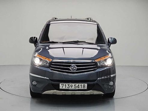Ssangyong KORANDO 4WD TX 11-seater — пробег 183 544 км — фото 2 из 5