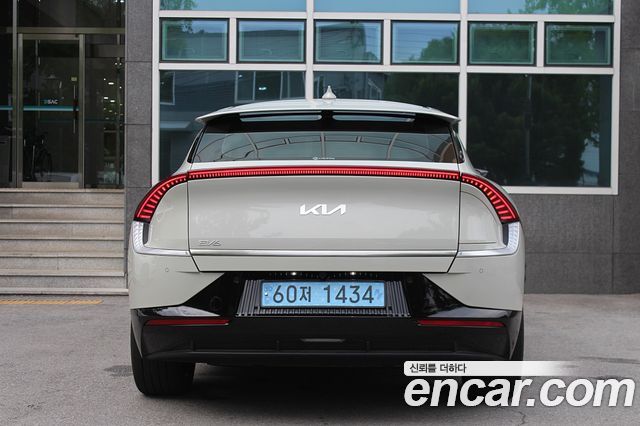 Kia EV6 Long Range Earth — пробег 10 900 км — фото 5 из 5