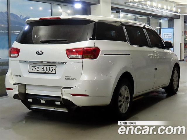 Kia Carnival из Кореи Encar
