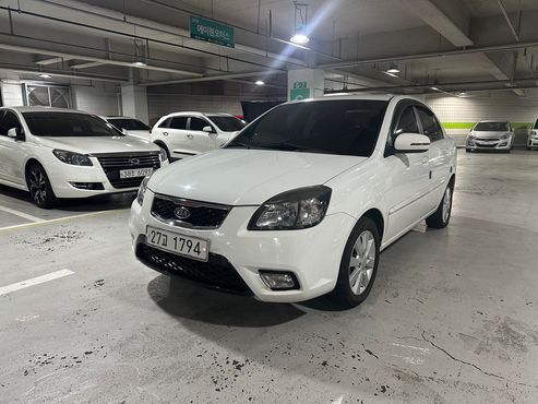 Kia pride 4DR 1.6 CVVT SLX — пробег 91 376 км — фото 1 из 5